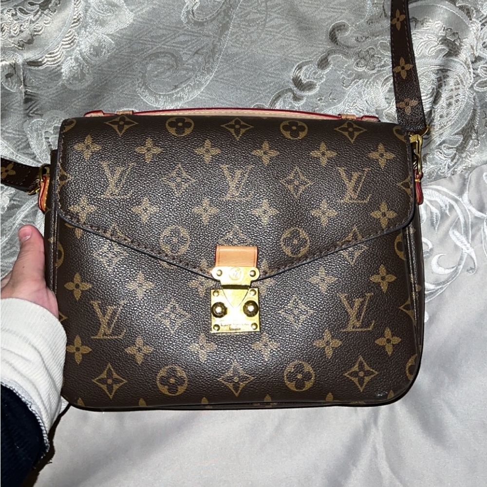 Louis Vuitton purse and wallet